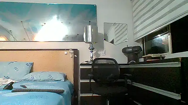 Snapshot of Mirianzapata_1 chatting on 7, 11, 2025 Mirianzapata 1 online show from 7, 11, 2025