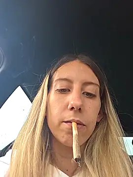 Snapshot of PetiteSecrets chatting on 29, 9, 2025 PetiteSecrets online show from 29, 9, 2025