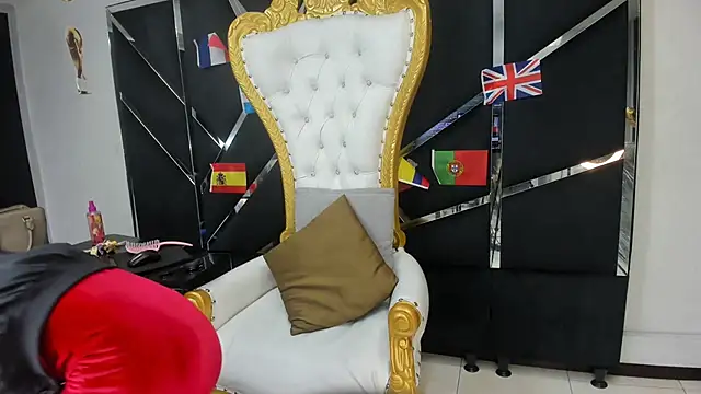 Snapshot of Aisha_hotts777 chatting on 18, 6, 2026 Aisha hotts777 online show from 18, 6, 2026
