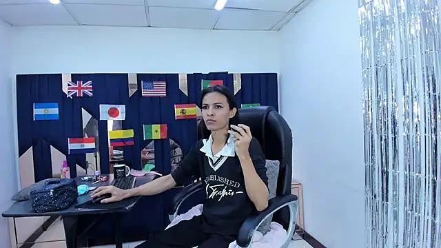 Snapshot of Aisha_hotts777 chatting on 6, 7, 2026 Aisha hotts777 online show from 6, 7, 2026