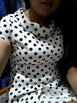 Cklovesu47244 online show from 27, 9, 2025