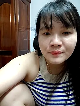 Snapshot of _Babyrose_ chatting on 27, 10, 2025 Babyrose online show from 27, 10, 2025