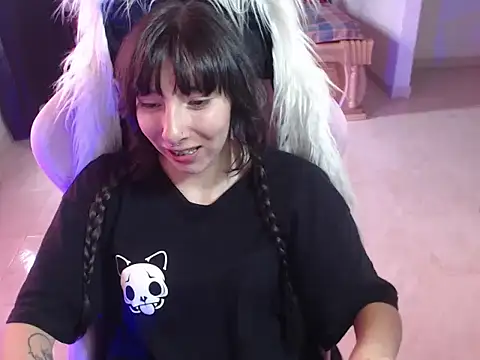 ScarlettShirahoshi online show from 13, 2, 2026