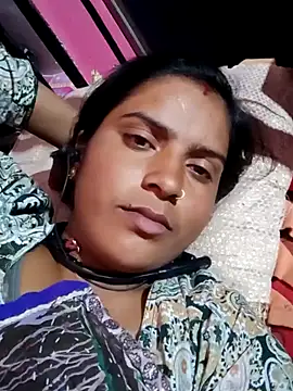 Snapshot of Mohini-xx chatting on 15, 12, 2025 Mohini-xx online show from 15, 12, 2025