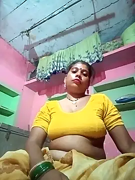 Snapshot of sanjna_sharmaa chatting on 8, 9, 2025 sanjna sharmaa online show from 8, 9, 2025