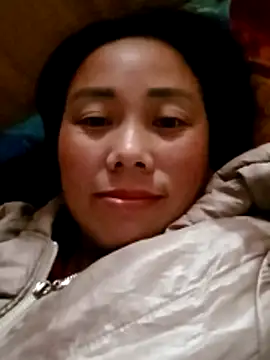 Snapshot of LyyChac chatting on 1, 12, 2025 LyyChac online show from 1, 12, 2025