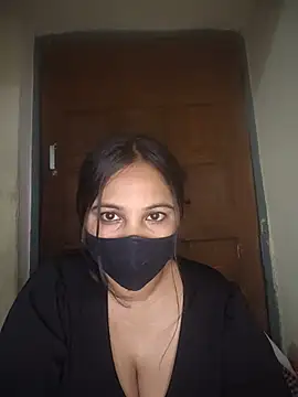 Snapshot of Lusty-radhika chatting on 9, 7, 2026 Lusty-radhika online show from 9, 7, 2026