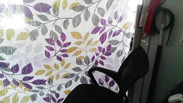 Snapshot of Mommybubbles2 chatting on 27, 11, 2025 Mommybubbles2 online show from 27, 11, 2025