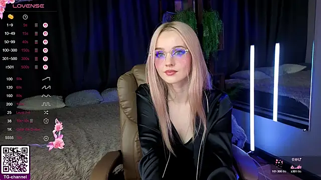 exxxcore  online show from 27, 10, 2025