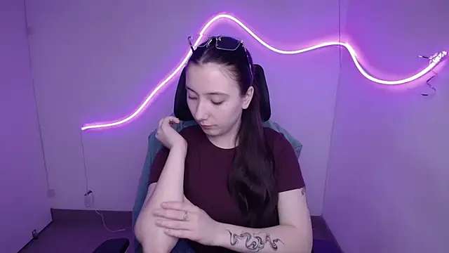 ScarlettVibe  online show from 21, 9, 2025