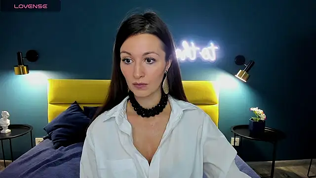 Snapshot of Joan_Nelson chatting on 11, 9, 2025 Joan Nelson online show from 11, 9, 2025