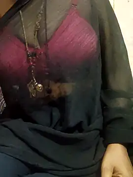 Snapshot of p0a8 chatting on 23, 10, 2025 p0a8 online show from 23, 10, 2025