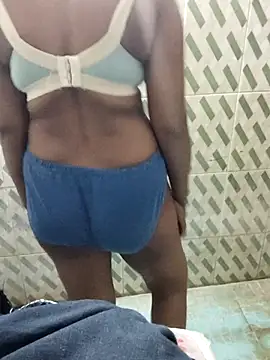 Snapshot of p0a8 chatting on 29, 10, 2025 p0a8 online show from 29, 10, 2025