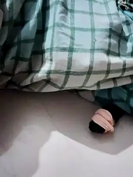 Snapshot of p0a8 chatting on 5, 11, 2025 p0a8 online show from 5, 11, 2025