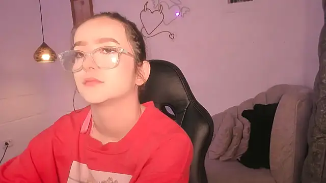 kristal joi dl online show from 15, 9, 2025