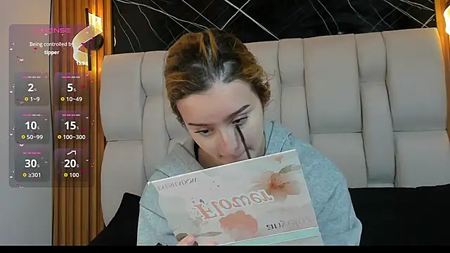 kristal joi dl online show from 9, 11, 2025