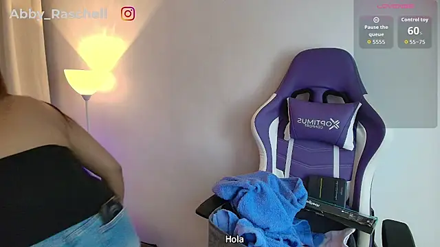 Abby Raschell online show from 12, 4, 2026