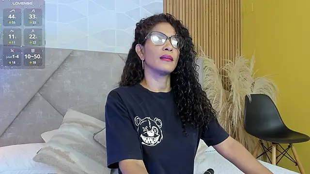 Brunnette Sensation online show from 22, 9, 2025