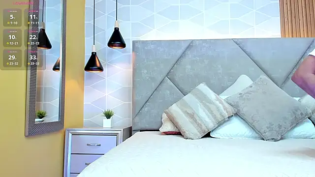 Brunnette Sensation online show from 20, 12, 2025