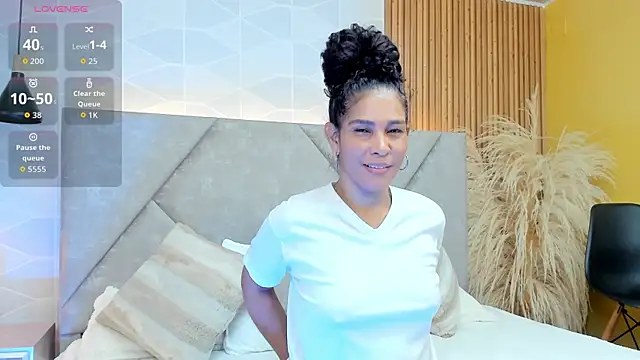 Brunnette Sensation online show from 27, 2, 2026