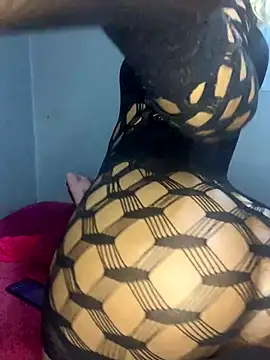 Snapshot of Lady-Amina chatting on 12, 10, 2025 Lady-Amina online show from 12, 10, 2025