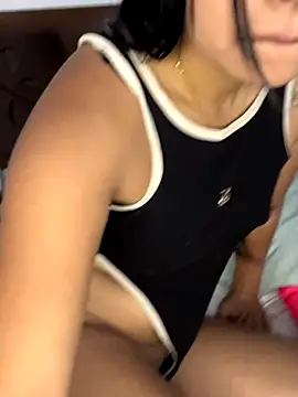 Snapshot of mily_09 chatting on 20, 11, 2025 mily 09 online show from 20, 11, 2025