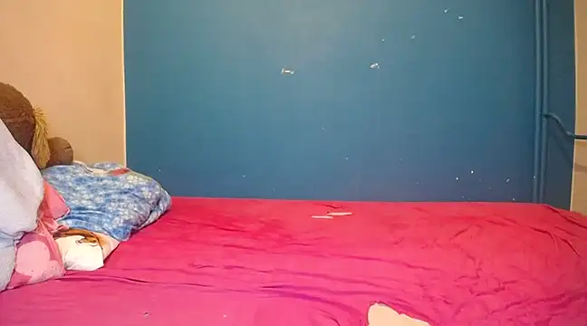 Snapshot of NADINNNE chatting on 23, 2, 2025 NADINNNE online show from 23, 2, 2025