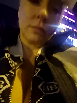 Snapshot of NADINNNE chatting on 5, 12, 2025 NADINNNE online show from 5, 12, 2025