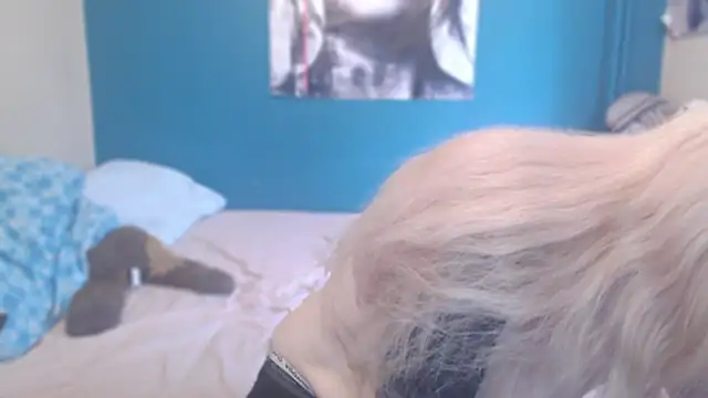 NADINNNE online show from 25, 3, 2026