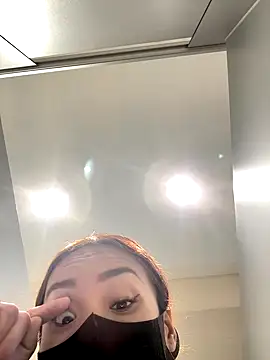 Snapshot of xiaoliansweet chatting on 6, 10, 2025 xiaoliansweet online show from 6, 10, 2025