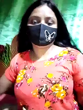 Snapshot of Mistompa24 chatting on 12, 10, 2025 Mistompa24 online show from 12, 10, 2025