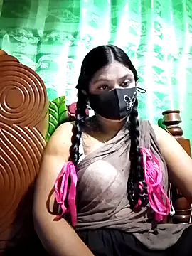 Snapshot of Mistompa24 chatting on 15, 10, 2025 Mistompa24 online show from 15, 10, 2025