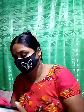 Snapshot of Mistompa24 chatting on 21, 11, 2025 Mistompa24 online show from 21, 11, 2025