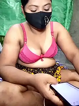 Snapshot of Mistompa24 chatting on 21, 5, 2026 Mistompa24 online show from 21, 5, 2026