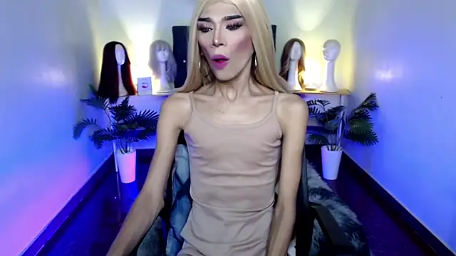 Snapshot of itsmeMonicaloove69 chatting on 18, 10, 2025 itsmeMonicaloove69 online show from 18, 10, 2025
