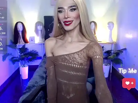 Snapshot of itsmeMonicaloove69 chatting on 20, 10, 2025 itsmeMonicaloove69 online show from 20, 10, 2025