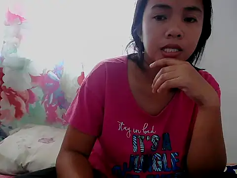 Snapshot of RicenTits chatting on 8, 11, 2025 RicenTits online show from 8, 11, 2025