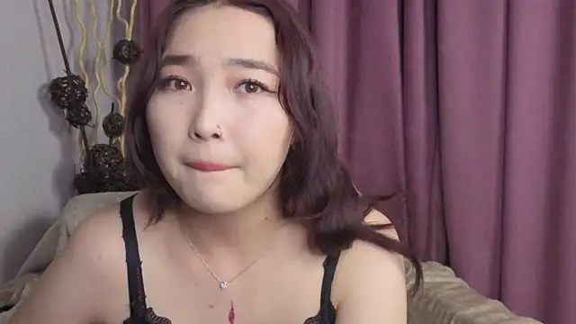 Snapshot of ColettaMejias chatting on 21, 11, 2025 ColettaMejias online show from 21, 11, 2025