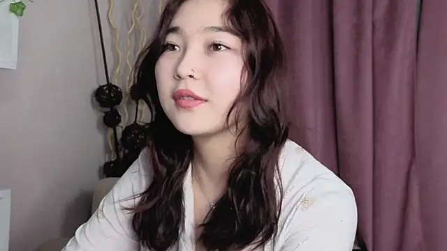 Snapshot of ColettaMejias chatting on 29, 11, 2025 ColettaMejias online show from 29, 11, 2025