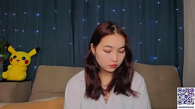 Snapshot of ColettaMejias chatting on 17, 12, 2025 ColettaMejias online show from 17, 12, 2025