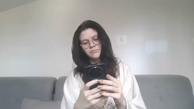 LaVostraDorothy online show from 13, 11, 2025