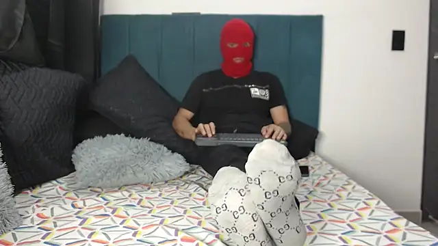 Snapshot of Warmteam777 chatting on 27, 9, 2025 Warmteam777 online show from 27, 9, 2025