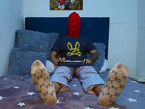 Snapshot of Warmteam777 chatting on 28, 11, 2025 Warmteam777 online show from 28, 11, 2025