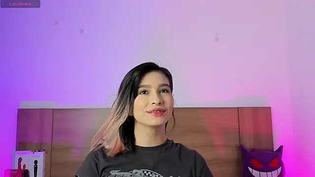 Snapshot of Akatsumi_ chatting on 3, 12, 2025 Akatsumi online show from 3, 12, 2025