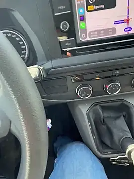 julienCr7 online show from 17, 4, 2026