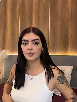 Snapshot of AliceRitter chatting on 11, 9, 2025 AliceRitter online show from 11, 9, 2025