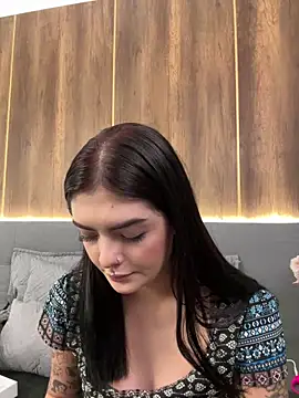 Snapshot of AliceRitter chatting on 17, 9, 2025 AliceRitter online show from 17, 9, 2025