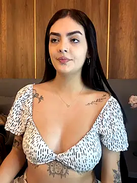 Snapshot of AliceRitter chatting on 6, 10, 2025 AliceRitter online show from 6, 10, 2025