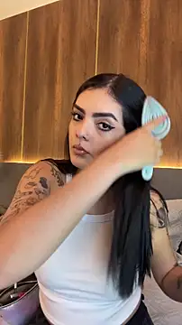 Snapshot of AliceRitter chatting on 28, 10, 2025 AliceRitter online show from 28, 10, 2025