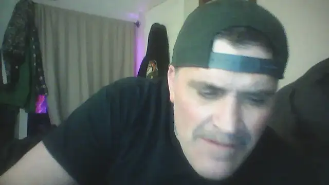 crazyeyes666707 online show from 18, 1, 2026